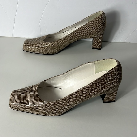 Stuart Weitzman Matrix Block Heels Square Toe Women’s 9 - Picture 4 of 9